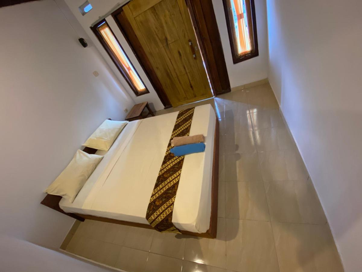 Diki Bungalow Kuta  Экстерьер фото