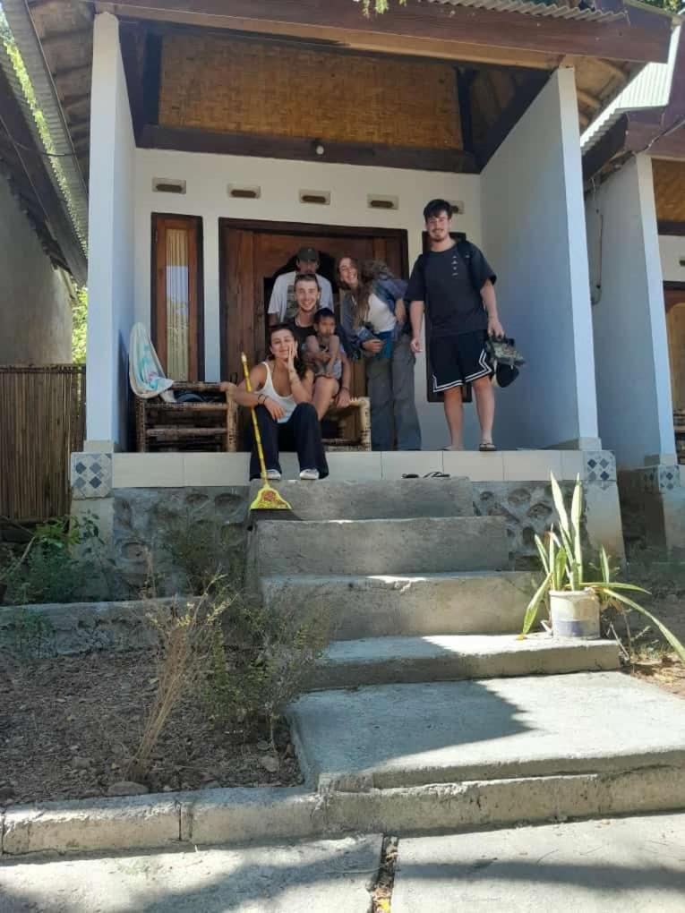 Diki Bungalow Kuta  Экстерьер фото